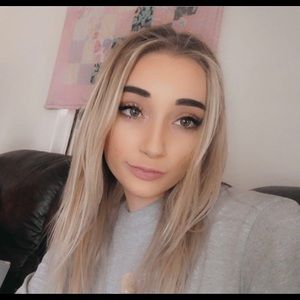 Meet your Posher, Natalie